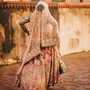 Meet your Posher, Nasima